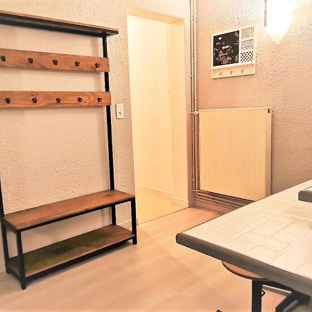 Greyhound - Grand Appartement Centre-Ville Суасон Экстерьер фото