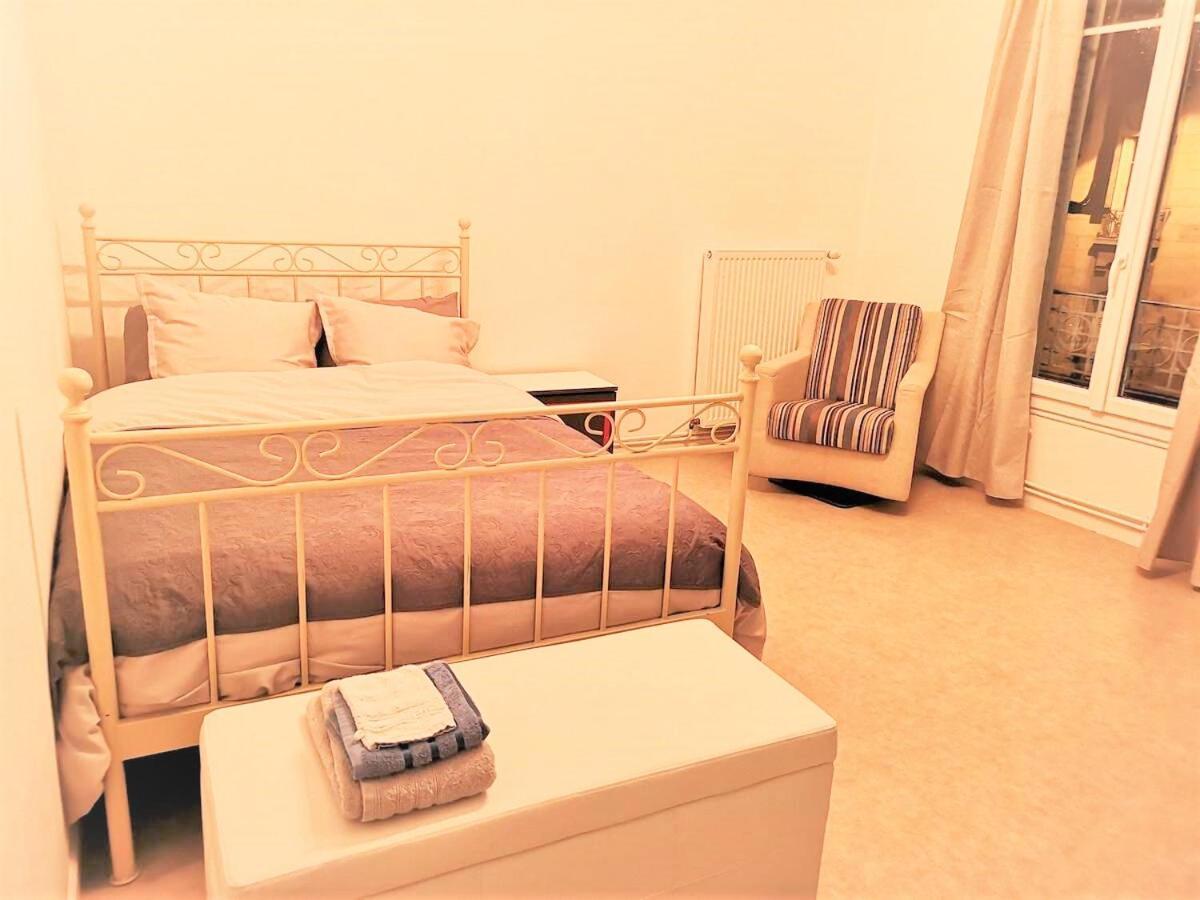 Greyhound - Grand Appartement Centre-Ville Суасон Экстерьер фото